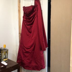 Burgundy bridesmaid dress